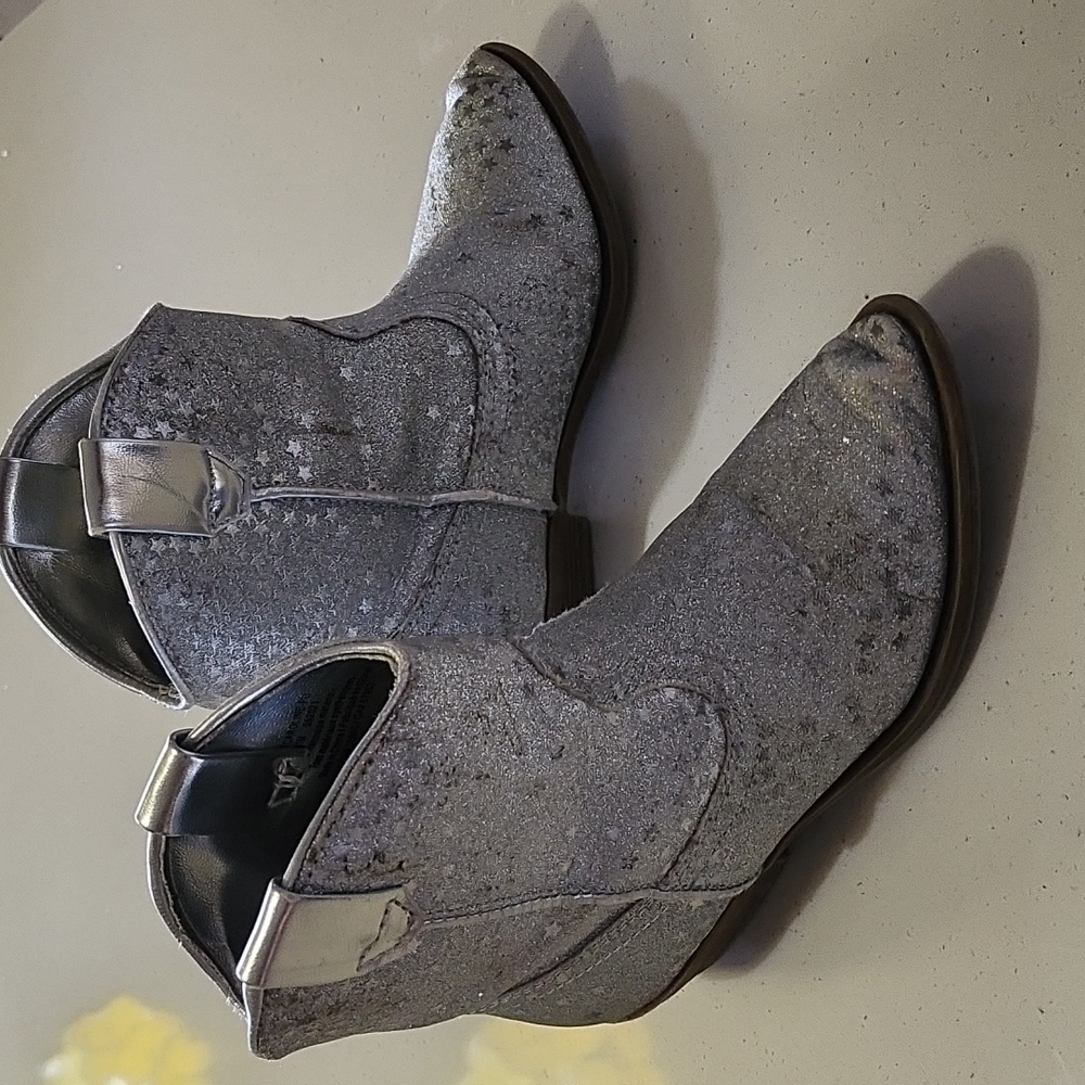 Tucker & Tate silver cowgirl boots